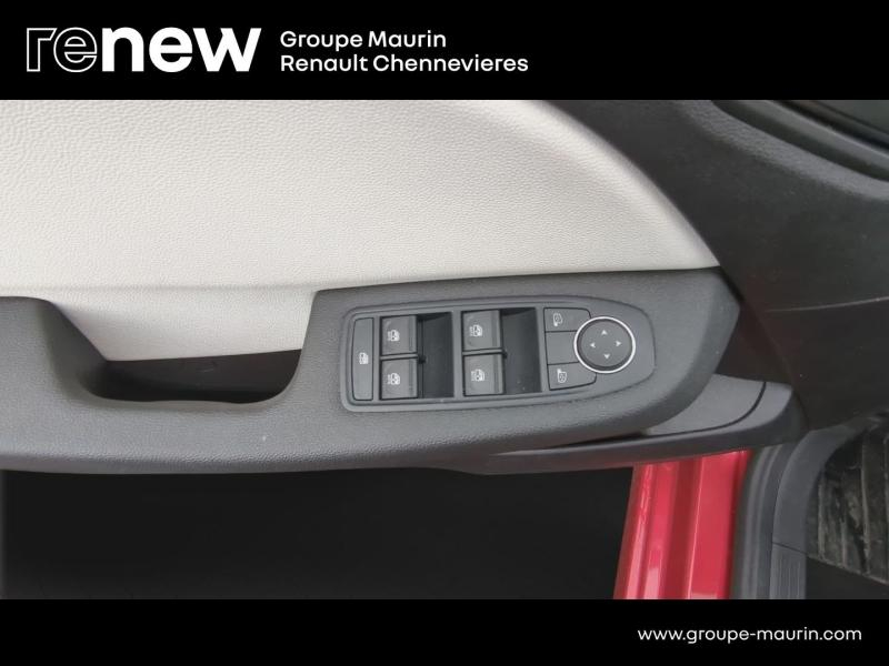 RENAULT Clio d’occasion à vendre à CHENNEVIÈRES-SUR-MARNE chez ADP - SOVEA 94 (Photo 20)