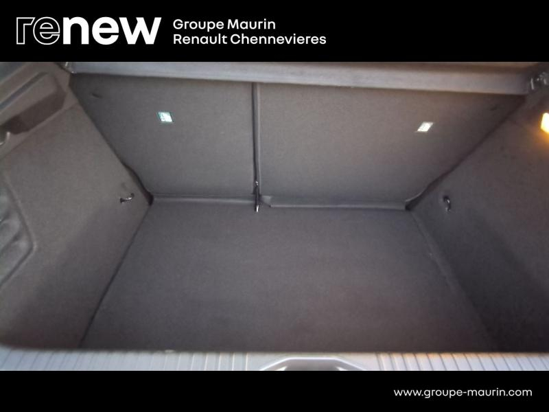 RENAULT Clio d’occasion à vendre à CHENNEVIÈRES-SUR-MARNE chez ADP - SOVEA 94 (Photo 11)