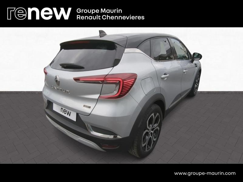 RENAULT Captur d’occasion à vendre à CHENNEVIÈRES-SUR-MARNE chez ADP - SOVEA 94 (Photo 5)