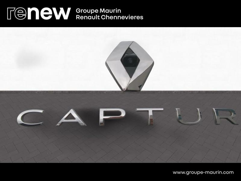 RENAULT Captur d’occasion à vendre à CHENNEVIÈRES-SUR-MARNE chez ADP - SOVEA 94 (Photo 15)
