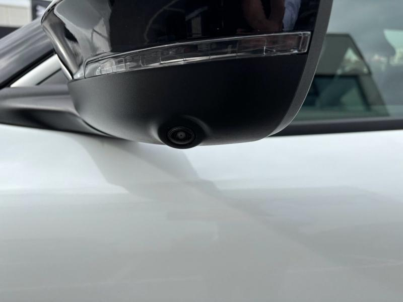 RENAULT Scenic d’occasion à vendre à CHENNEVIÈRES-SUR-MARNE chez ADP - SOVEA 94 (Photo 10)