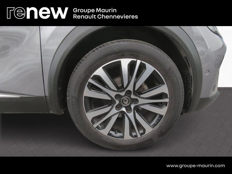 RENAULT Captur d’occasion à vendre à CHENNEVIÈRES-SUR-MARNE chez ADP - SOVEA 94 (Photo 12)