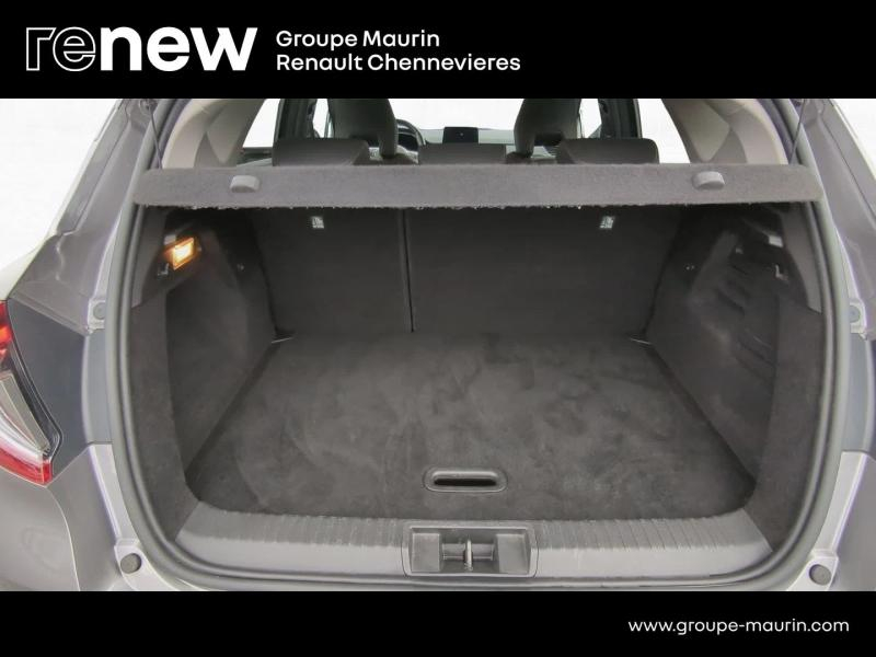 RENAULT Captur d’occasion à vendre à CHENNEVIÈRES-SUR-MARNE chez ADP - SOVEA 94 (Photo 13)