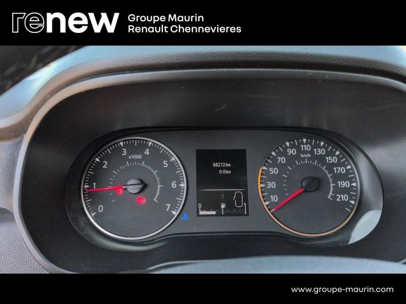 DACIA Duster d’occasion à vendre à CHENNEVIÈRES-SUR-MARNE chez ADP - SOVEA 94 (Photo 18)