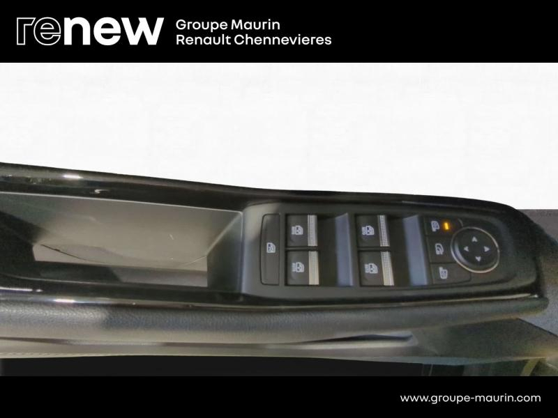 RENAULT Austral d’occasion à vendre à CHENNEVIÈRES-SUR-MARNE chez ADP - SOVEA 94 (Photo 18)