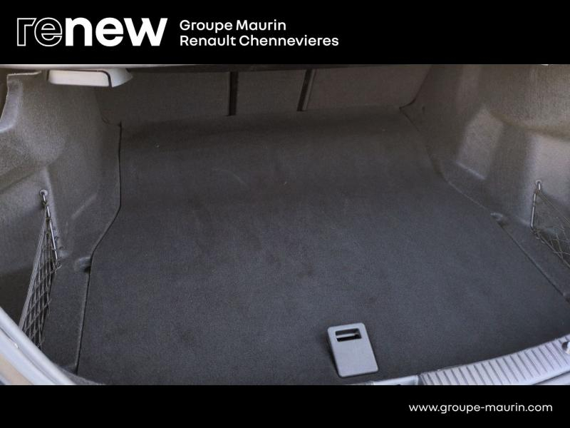 MERCEDES-BENZ Classe C d’occasion à vendre à CHENNEVIÈRES-SUR-MARNE chez ADP - SOVEA 94 (Photo 14)