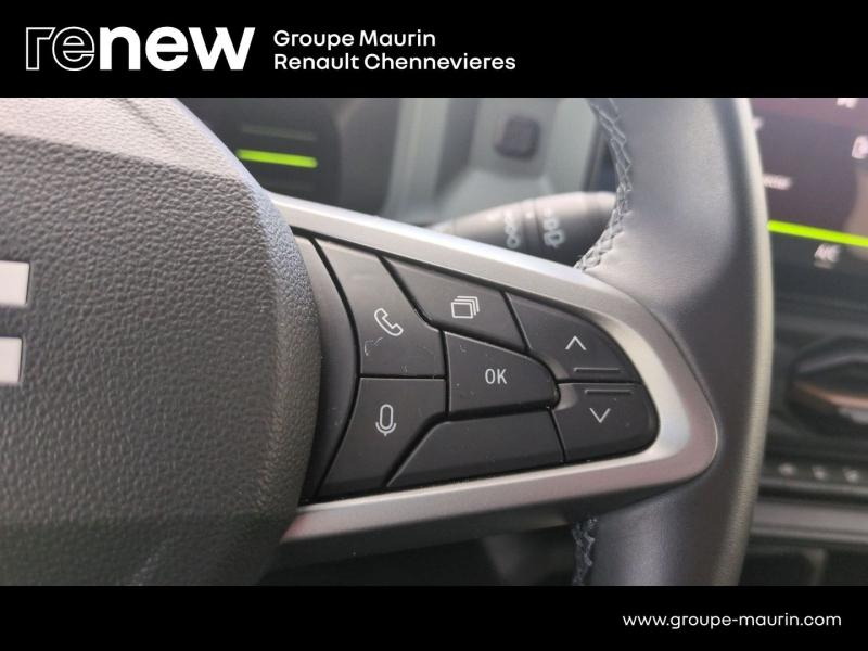 DACIA Duster d’occasion à vendre à CHENNEVIÈRES-SUR-MARNE chez ADP - SOVEA 94 (Photo 16)