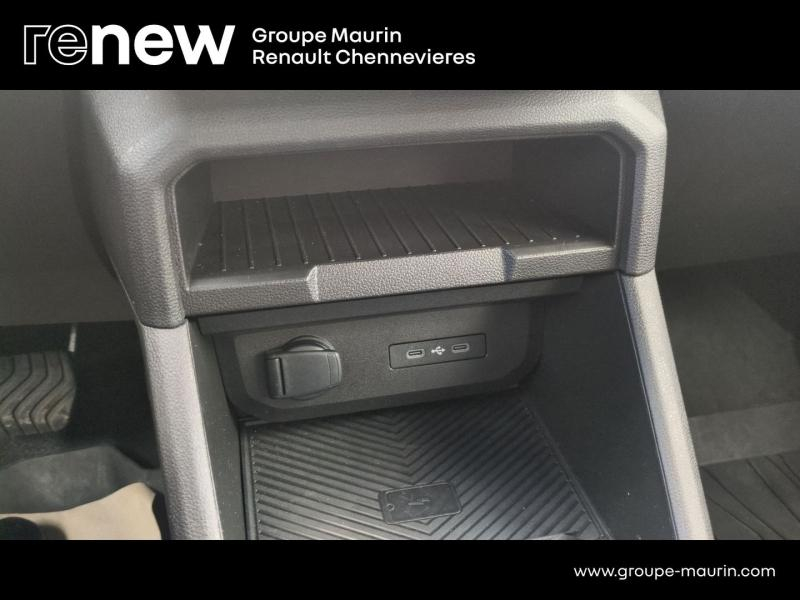 DACIA Duster d’occasion à vendre à CHENNEVIÈRES-SUR-MARNE chez ADP - SOVEA 94 (Photo 20)