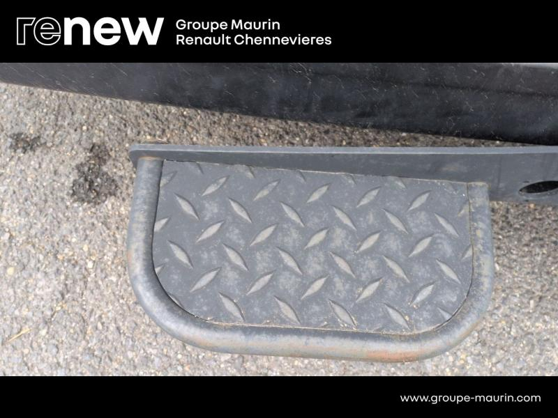 RENAULT Master Fg VUL d’occasion à vendre à CHENNEVIÈRES-SUR-MARNE chez ADP - SOVEA 94 (Photo 17)