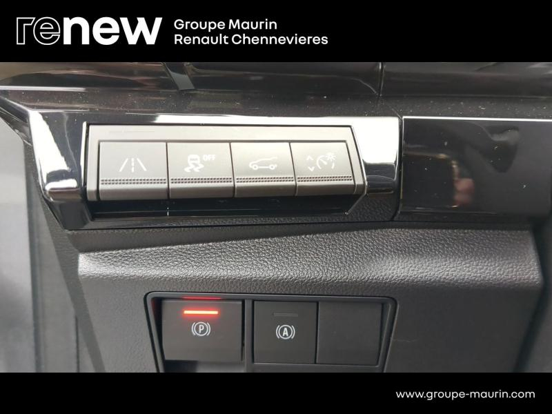 RENAULT Austral d’occasion à vendre à CHENNEVIÈRES-SUR-MARNE chez ADP - SOVEA 94 (Photo 17)