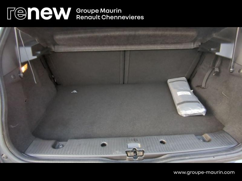 RENAULT Twingo d’occasion à vendre à CHENNEVIÈRES-SUR-MARNE chez ADP - SOVEA 94 (Photo 12)