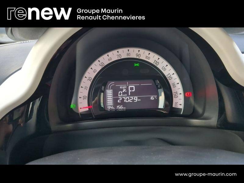 RENAULT Twingo d’occasion à vendre à CHENNEVIÈRES-SUR-MARNE chez ADP - SOVEA 94 (Photo 19)