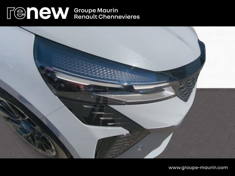 RENAULT Clio d’occasion à vendre à CHENNEVIÈRES-SUR-MARNE chez ADP - SOVEA 94 (Photo 12)