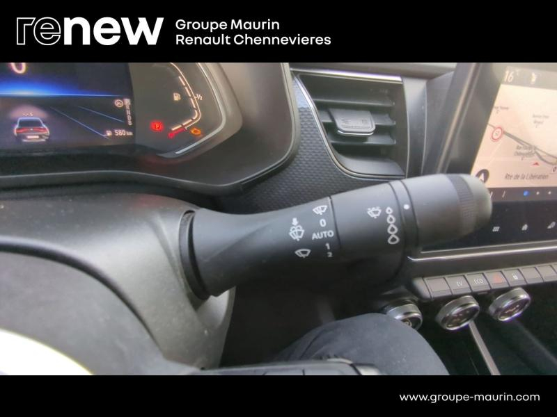 RENAULT Arkana d’occasion à vendre à CHENNEVIÈRES-SUR-MARNE chez ADP - SOVEA 94 (Photo 18)