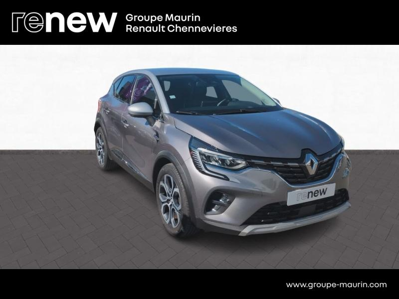RENAULT Captur d’occasion à vendre à CHENNEVIÈRES-SUR-MARNE chez ADP - SOVEA 94 (Photo 3)