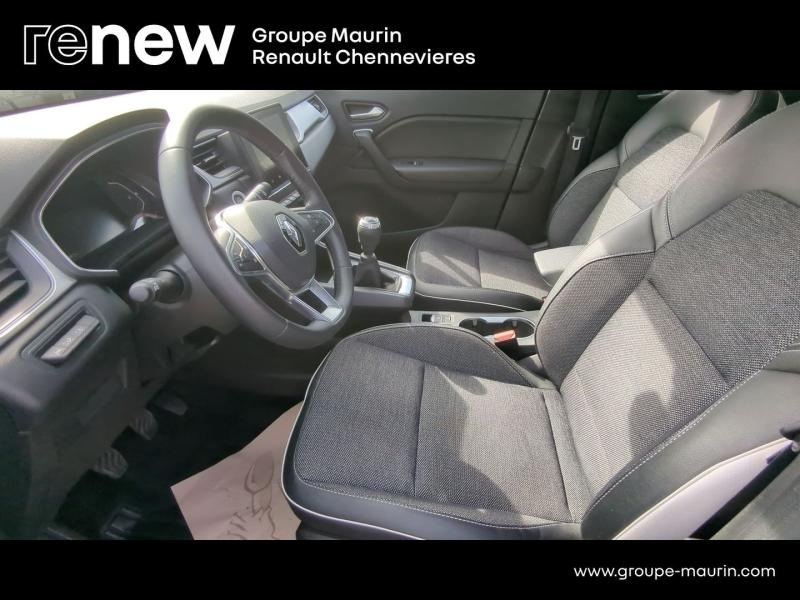 RENAULT Captur d’occasion à vendre à CHENNEVIÈRES-SUR-MARNE chez ADP - SOVEA 94 (Photo 9)