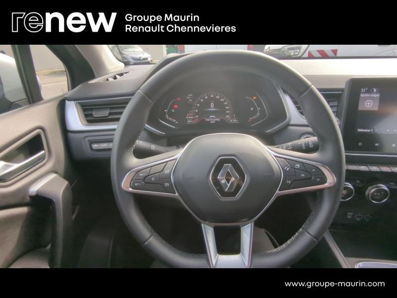 RENAULT Captur d’occasion à vendre à CHENNEVIÈRES-SUR-MARNE chez ADP - SOVEA 94 (Photo 15)