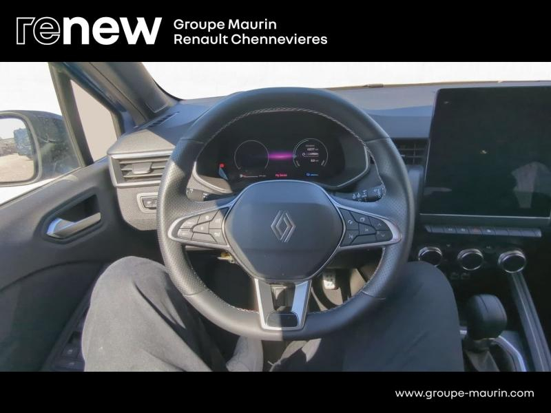 RENAULT Clio d’occasion à vendre à CHENNEVIÈRES-SUR-MARNE chez ADP - SOVEA 94 (Photo 14)