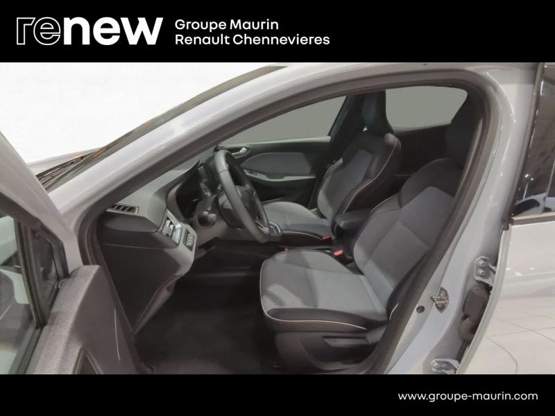 RENAULT Clio d’occasion à vendre à CHENNEVIÈRES-SUR-MARNE chez ADP - SOVEA 94 (Photo 9)