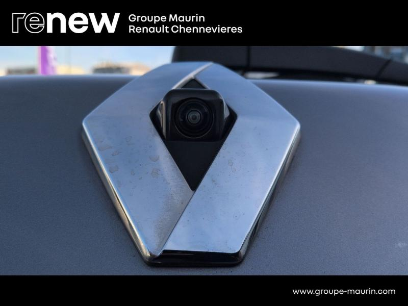 RENAULT Captur d’occasion à vendre à CHENNEVIÈRES-SUR-MARNE chez ADP - SOVEA 94 (Photo 10)