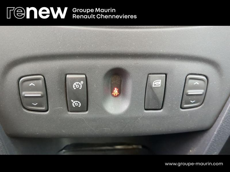 DACIA Sandero d’occasion à vendre à CHENNEVIÈRES-SUR-MARNE chez ADP - SOVEA 94 (Photo 20)