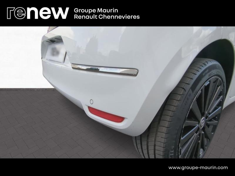 RENAULT Twingo d’occasion à vendre à CHENNEVIÈRES-SUR-MARNE chez ADP - SOVEA 94 (Photo 15)