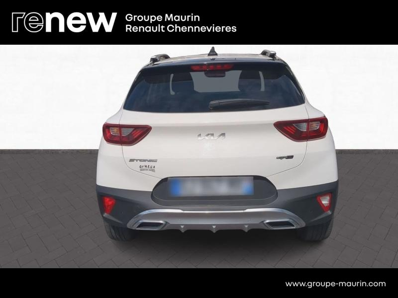 KIA Stonic d’occasion à vendre à CHENNEVIÈRES-SUR-MARNE chez ADP - SOVEA 94 (Photo 6)