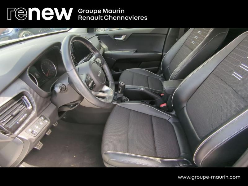 KIA Stonic d’occasion à vendre à CHENNEVIÈRES-SUR-MARNE chez ADP - SOVEA 94 (Photo 9)