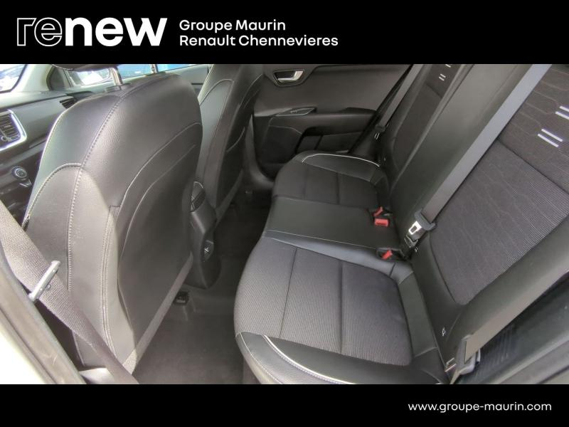 KIA Stonic d’occasion à vendre à CHENNEVIÈRES-SUR-MARNE chez ADP - SOVEA 94 (Photo 10)