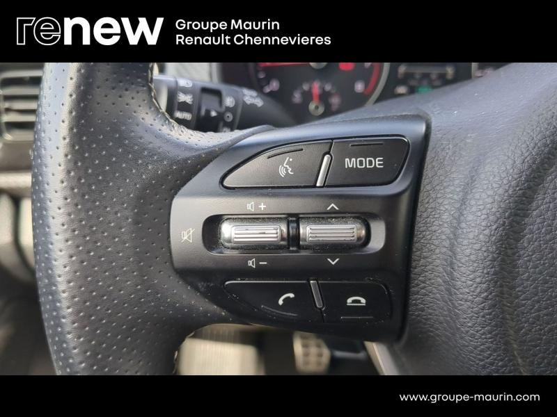 KIA Stonic d’occasion à vendre à CHENNEVIÈRES-SUR-MARNE chez ADP - SOVEA 94 (Photo 16)