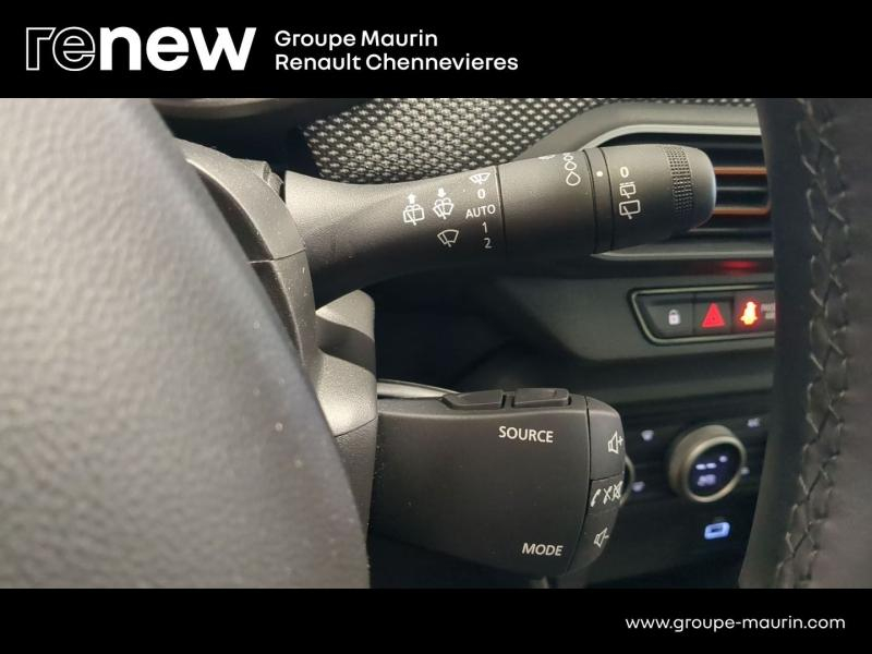 DACIA Sandero d’occasion à vendre à CHENNEVIÈRES-SUR-MARNE chez ADP - SOVEA 94 (Photo 20)