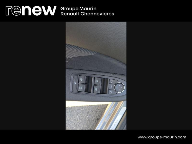 RENAULT Clio d’occasion à vendre à CHENNEVIÈRES-SUR-MARNE chez ADP - SOVEA 94 (Photo 14)