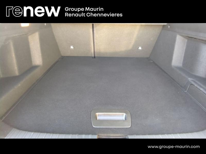 RENAULT Arkana d’occasion à vendre à CHENNEVIÈRES-SUR-MARNE chez ADP - SOVEA 94 (Photo 15)