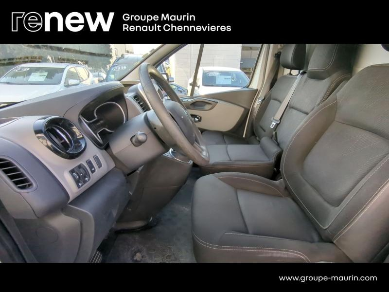 RENAULT Trafic Fg VUL d’occasion à vendre à CHENNEVIÈRES-SUR-MARNE chez ADP - SOVEA 94 (Photo 9)