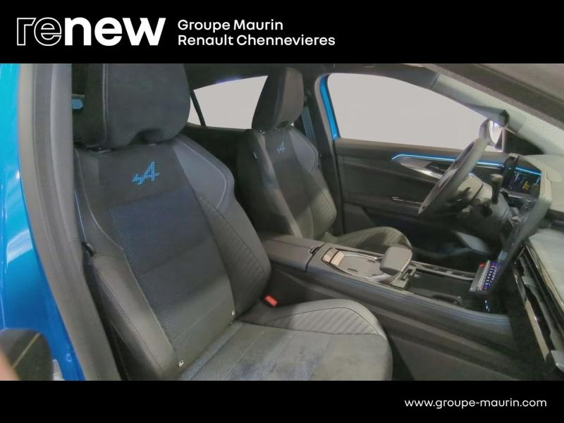 RENAULT  d’occasion à vendre à CHENNEVIÈRES-SUR-MARNE chez ADP - SOVEA 94 (Photo 16)