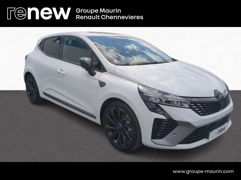 RENAULT Clio d’occasion à vendre à CHENNEVIÈRES-SUR-MARNE chez ADP - SOVEA 94 (Photo 3)