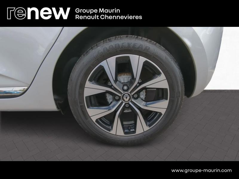 RENAULT Clio d’occasion à vendre à CHENNEVIÈRES-SUR-MARNE chez ADP - SOVEA 94 (Photo 17)
