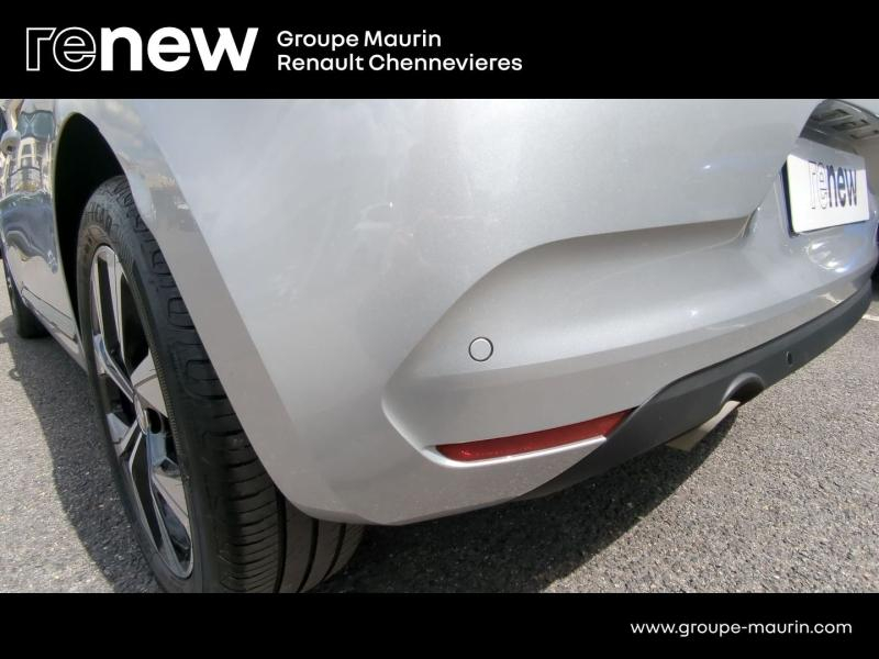 RENAULT Clio d’occasion à vendre à CHENNEVIÈRES-SUR-MARNE chez ADP - SOVEA 94 (Photo 20)