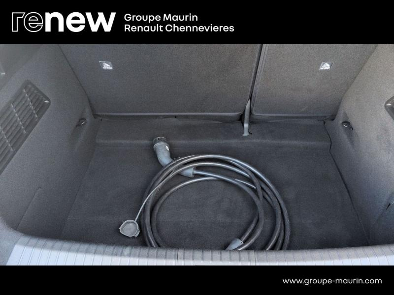RENAULT Megane d’occasion à vendre à CHENNEVIÈRES-SUR-MARNE chez ADP - SOVEA 94 (Photo 8)