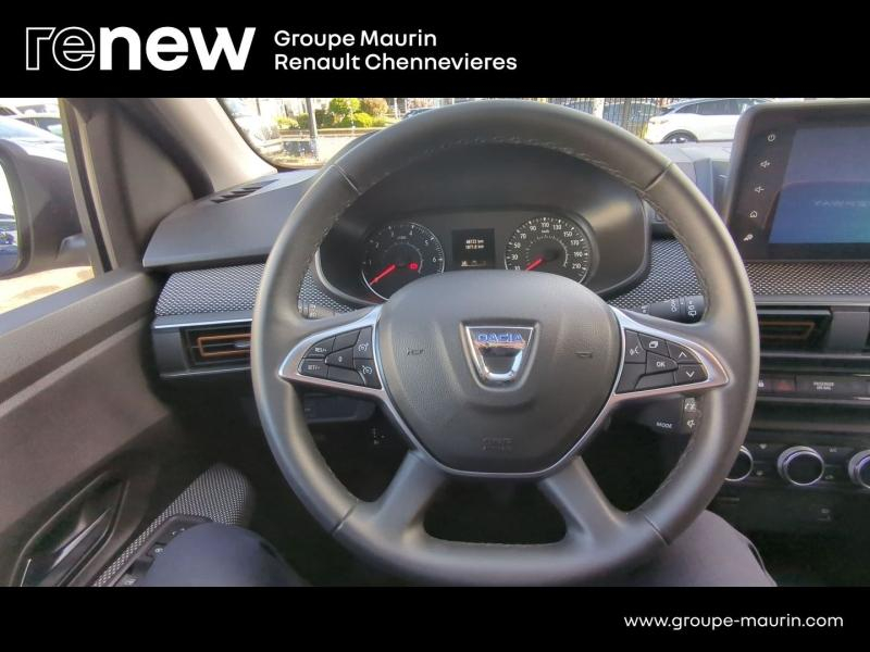 DACIA Sandero d’occasion à vendre à CHENNEVIÈRES-SUR-MARNE chez ADP - SOVEA 94 (Photo 16)