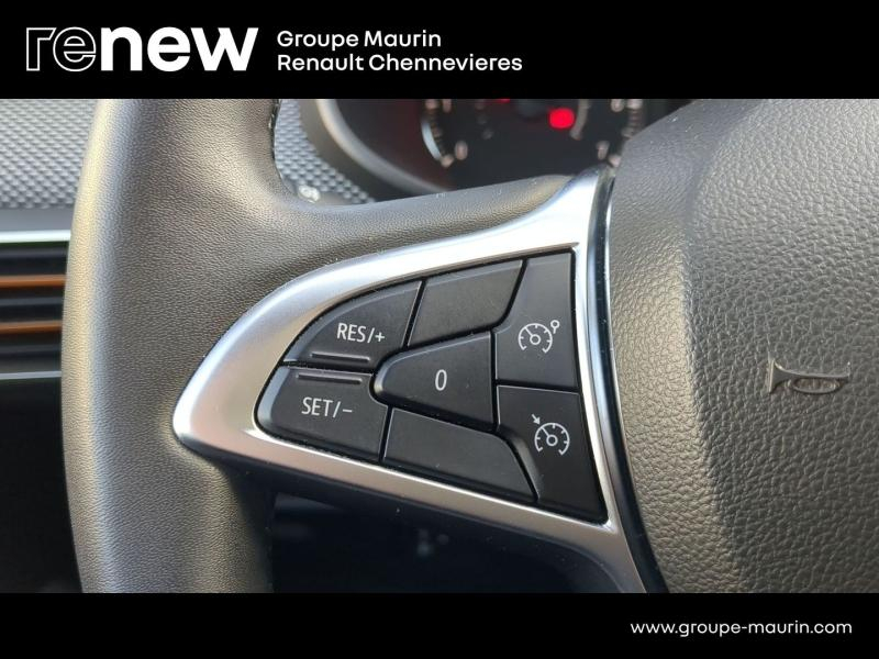 DACIA Sandero d’occasion à vendre à CHENNEVIÈRES-SUR-MARNE chez ADP - SOVEA 94 (Photo 17)