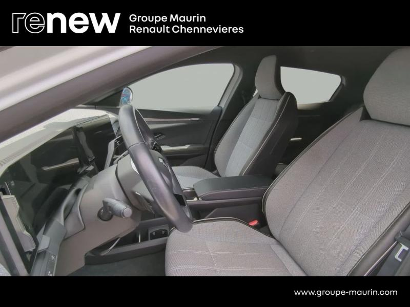RENAULT Megane d’occasion à vendre à CHENNEVIÈRES-SUR-MARNE chez ADP - SOVEA 94 (Photo 17)