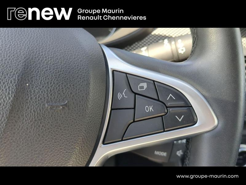 DACIA Sandero d’occasion à vendre à CHENNEVIÈRES-SUR-MARNE chez ADP - SOVEA 94 (Photo 16)