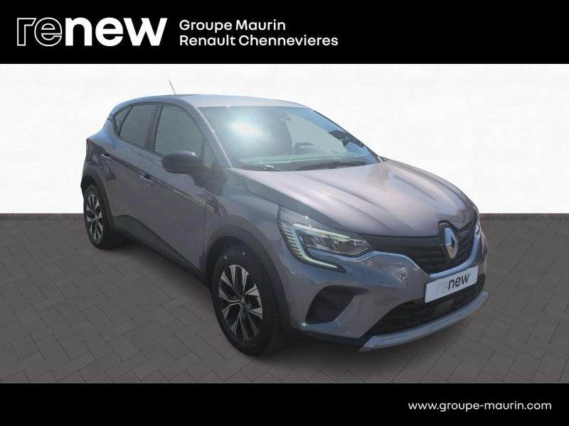 RENAULT Captur d’occasion à vendre à CHENNEVIÈRES-SUR-MARNE chez ADP - SOVEA 94 (Photo 3)