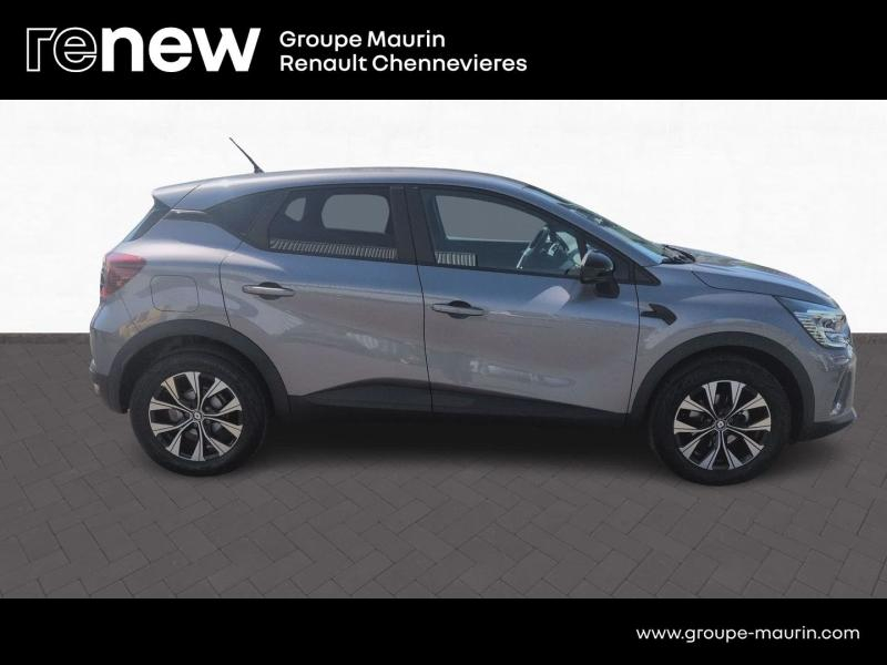 RENAULT Captur d’occasion à vendre à CHENNEVIÈRES-SUR-MARNE chez ADP - SOVEA 94 (Photo 4)