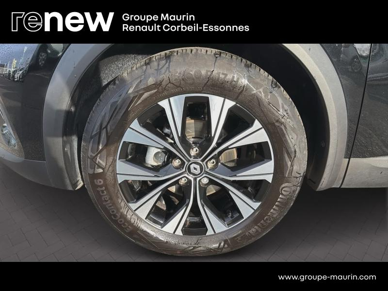 RENAULT Captur d’occasion à vendre à CHENNEVIÈRES-SUR-MARNE chez ADP - SOVEA 94 (Photo 9)