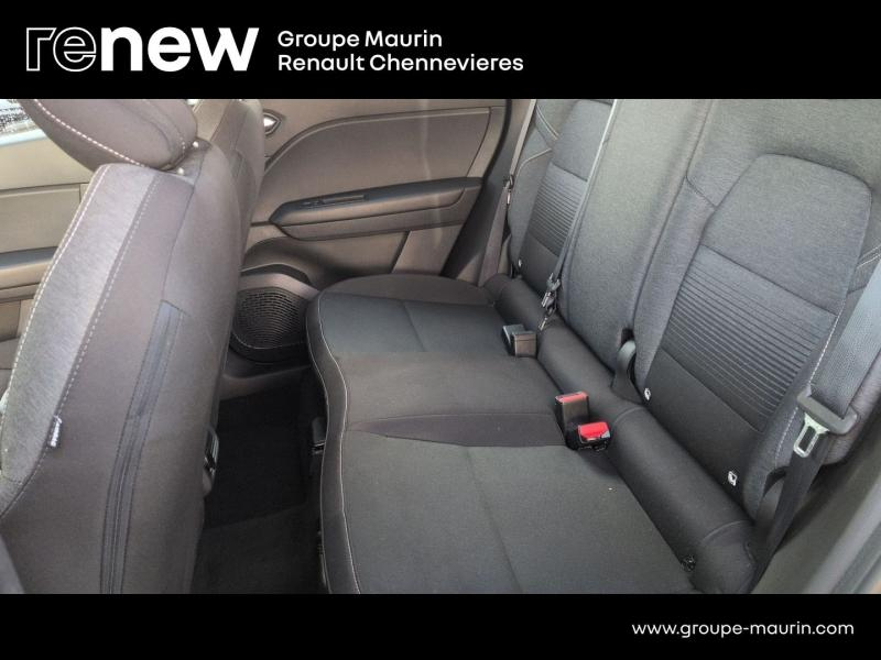 RENAULT Captur d’occasion à vendre à CHENNEVIÈRES-SUR-MARNE chez ADP - SOVEA 94 (Photo 16)